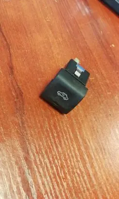 Opel Omega B1 Air circulation switch 90457320