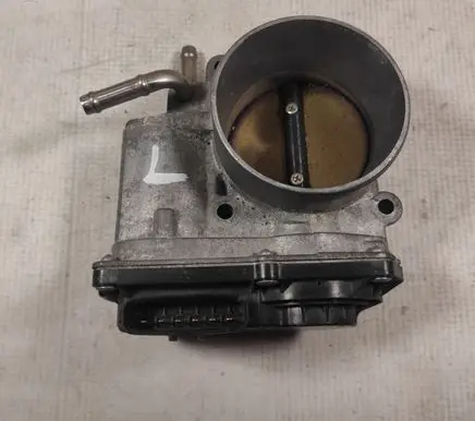Lexus RX 330 - 350 - 400H Throttle valve 2203020060
