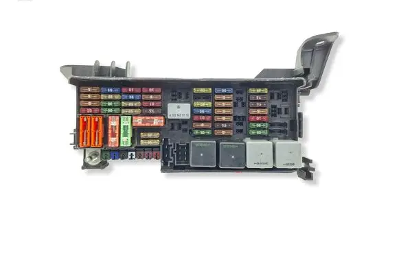 Mercedes-Benz ML W164 Fuse module A1643402372