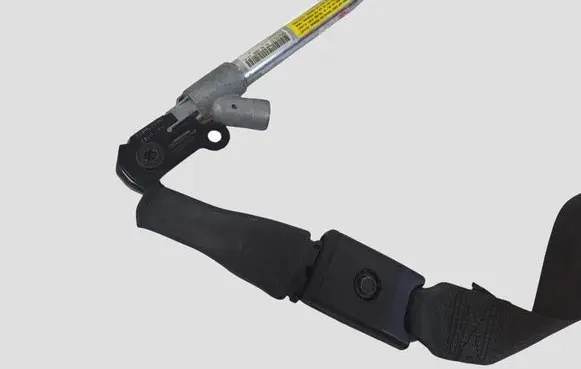 Opel Insignia A Front seatbelt 306981099P10 3063932