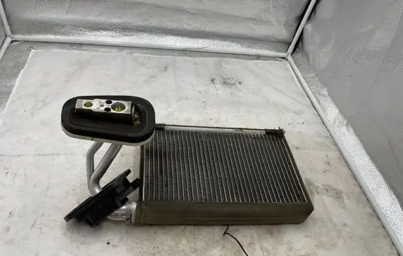 Subaru Forester SH Heater blower radiator