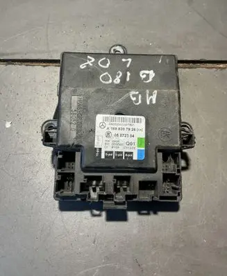 Mercedes-Benz B W245 Door control unit/module A1698207926