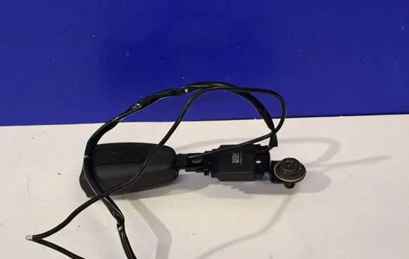Volvo S60 Front seatbelt buckle 31369707