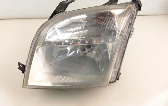 Ford Fusion Headlight/headlamp 24689700L