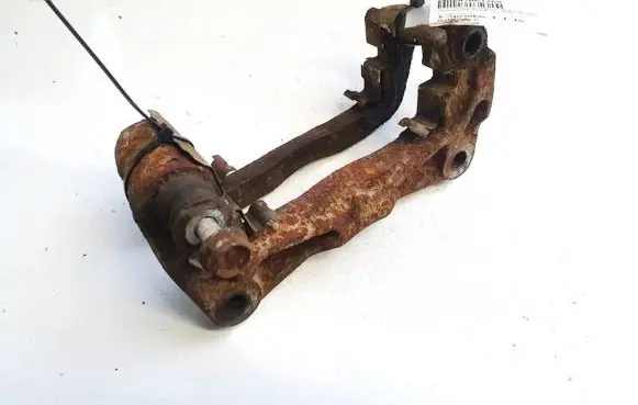 Subaru Outback Front brake caliper