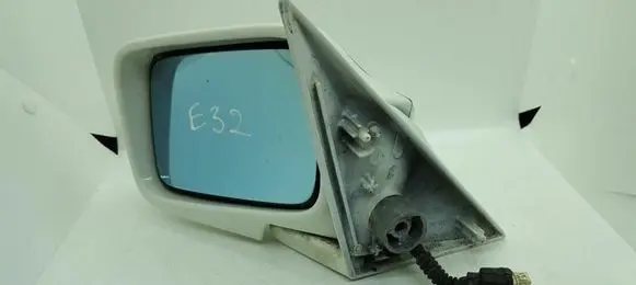 BMW 7 E32 Front door electric wing mirror 1921507