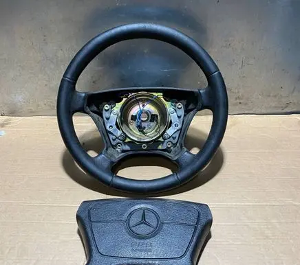 Mercedes-Benz E W124 Steering wheel 1264640017