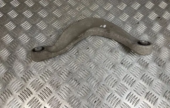 Rear control arm