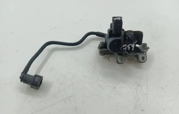 Land Rover Evoque I Vacuum valve 9681852480