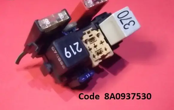 Audi A6 S6 C6 4F Fuse box set 8A0937530