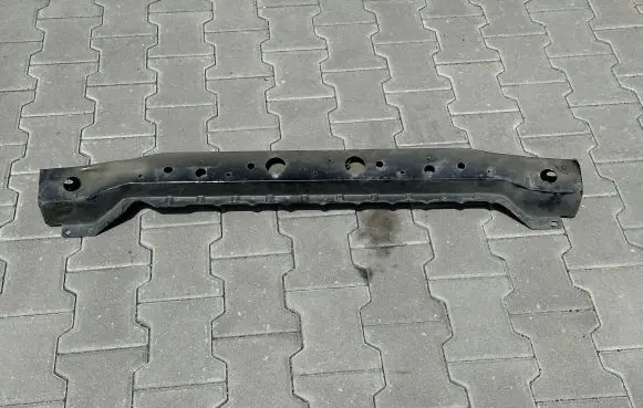Nissan Leaf I (ZE0) Rear beam 