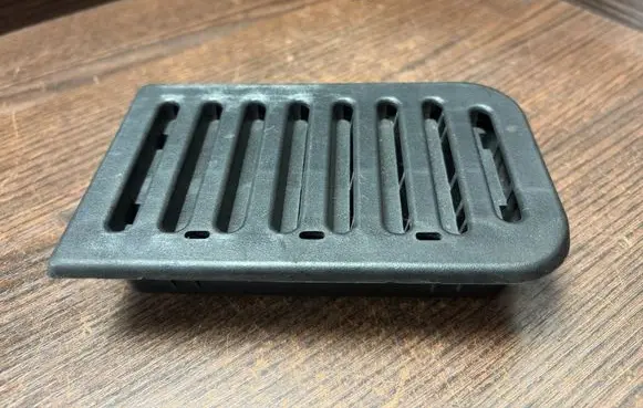 Dashboard side air vent grill/cover trim