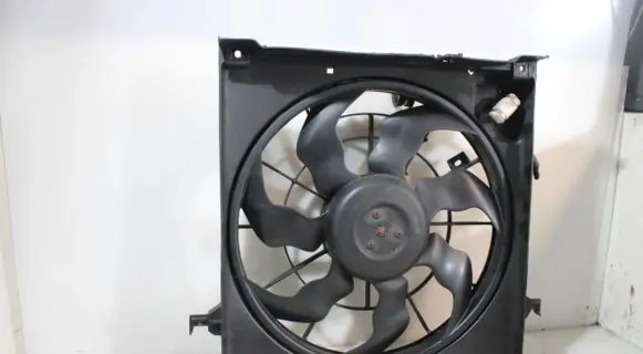 KIA Ceed Air conditioning (A/C) fan (condenser) 