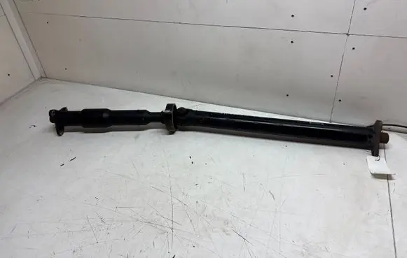 BMW 3 E90 E91 Drive shaft (set) 7572661