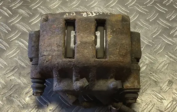 Renault Master II Front brake caliper