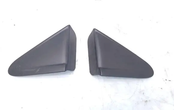 Renault Clio IV Fender end trim 638758663R 638741447R