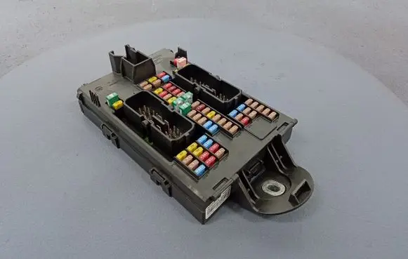 Volvo S90, V90 Fuse box set 31682732