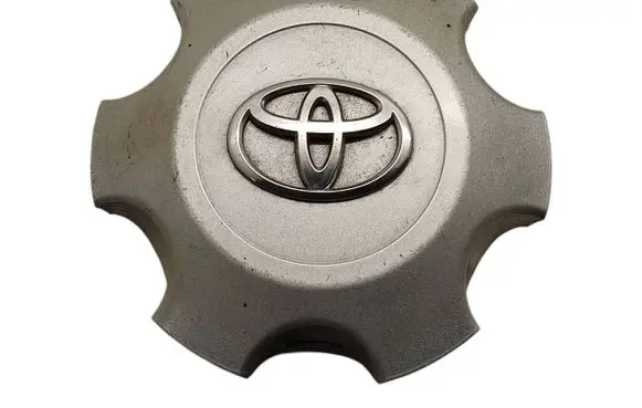 Toyota Land Cruiser (J120) Original wheel cap 