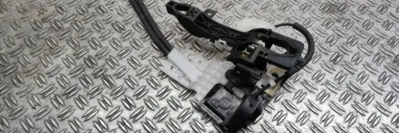 Hyundai ix35 Front door lock 813102Y010