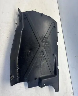 Renault Trafic II (X83) Engine splash shield/under tray 93357408 8200505045