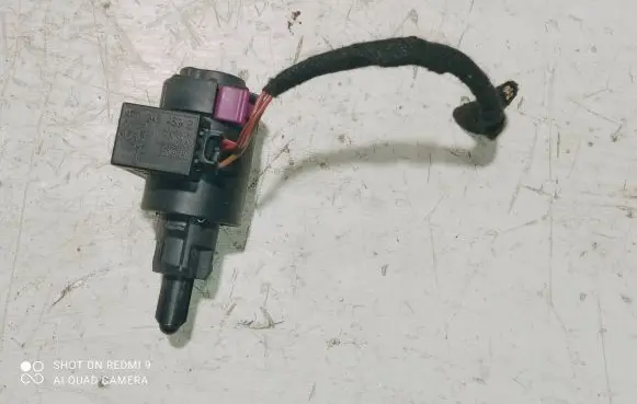 Audi A4 S4 B8 8K Brake pedal sensor switch 4f0945459b