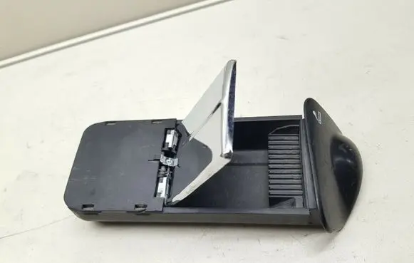 Ford Focus Car ashtray 98ABA04810CDW