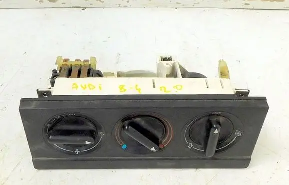 Audi 80 90 S2 B4 Central console control unit 193430