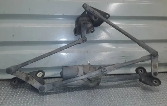 Chrysler Voyager Front wiper linkage and motor 