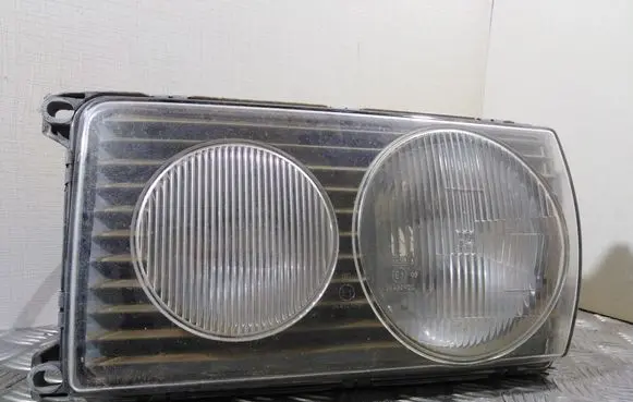 Mercedes-Benz W123 Headlight/headlamp 24432R19