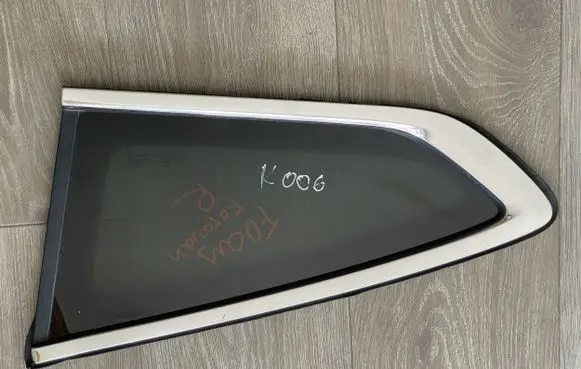 Ford Focus Rear vent window glass JX7BN297B0F