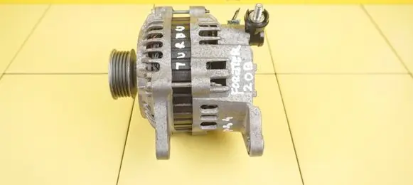 Subaru Forester SG Generator/alternator LRA02102 24SP44