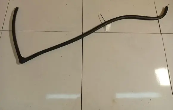 Honda Civic Rubber seal front coupe door 