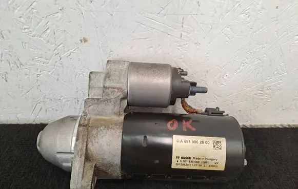Mercedes-Benz C W204 Starter motor A6519062800 0001139065 0001139066
