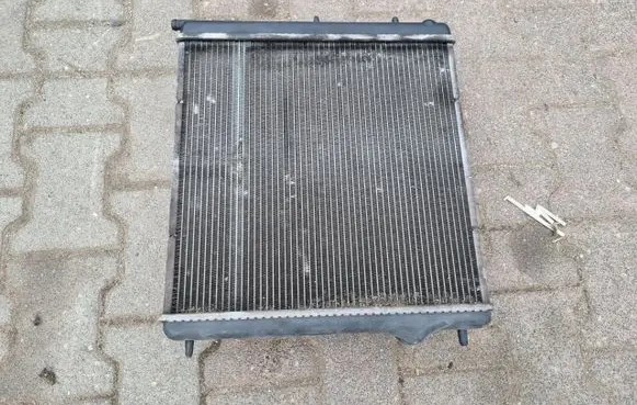 Citroen C3 Coolant radiator 9675280980