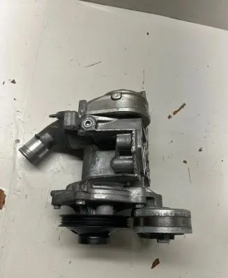 Lexus NX Water pump 2241000432 3601