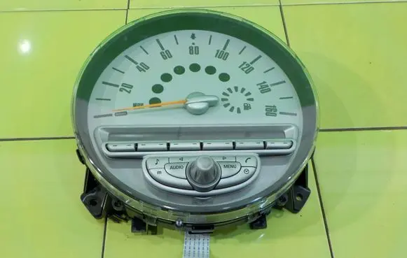 Mini One - Cooper Coupe R56 Speedometer (instrument cluster) 9180142
