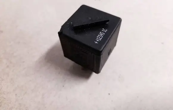 BMW 5 F10 F11 Other relay 61366901469