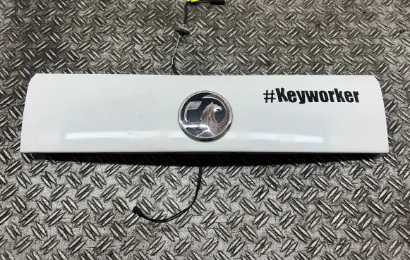 Opel Antara Trunk door license plate light bar 96661344