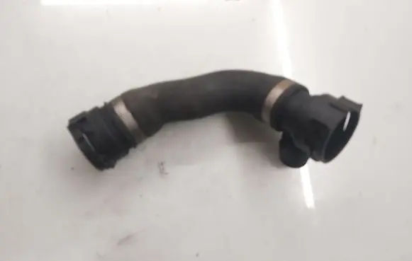 BMW 1 E81 E87 Air intake hose/pipe 8571606
