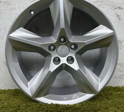 Audi Q7 4M R19 alloy rim 4m0601025ac
