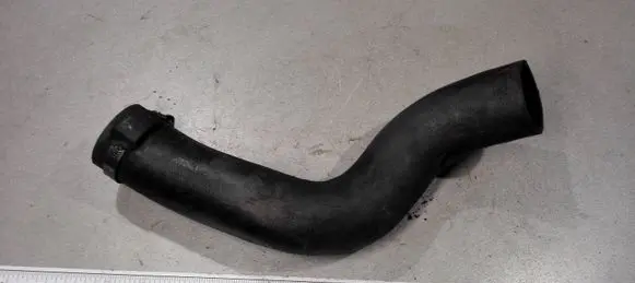 Opel Vectra C Intercooler hose/pipe 93184976 66936LSA