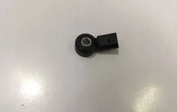 Volkswagen Golf VIII Detonation knock sensor 030905377
