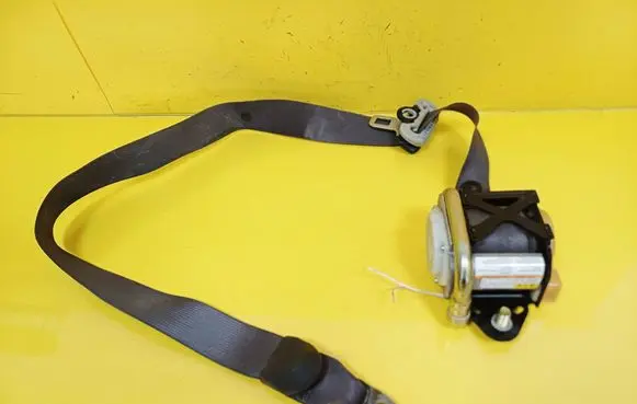Suzuki Liana Front seatbelt 8494055G3