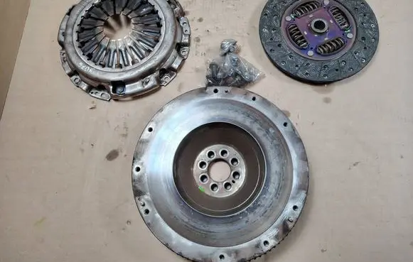 Nissan Navara D22 Clutch set kit 