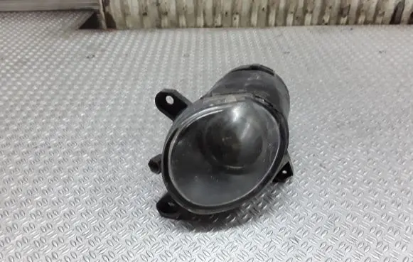 Volkswagen PASSAT B5.5 Front fog light 3B7941700A