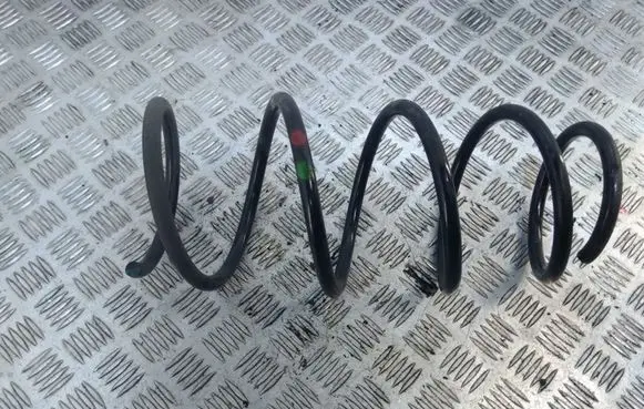 Toyota Avensis T270 Front coil spring