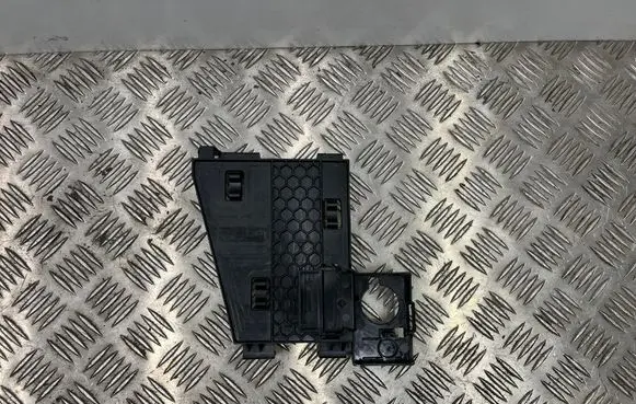 Mercedes-Benz CLA C118 X118 Other engine bay part A2475464000