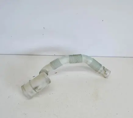 Volkswagen Jetta V Windshield washer fluid reservoir/tank