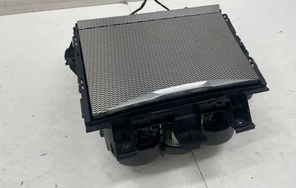 BMW 3 G20 G21 Glove box central console 6806795