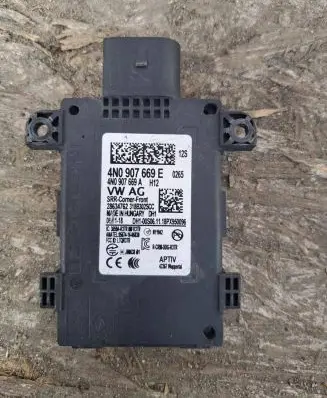 Audi Q8 Blind spot module 4N0907699E